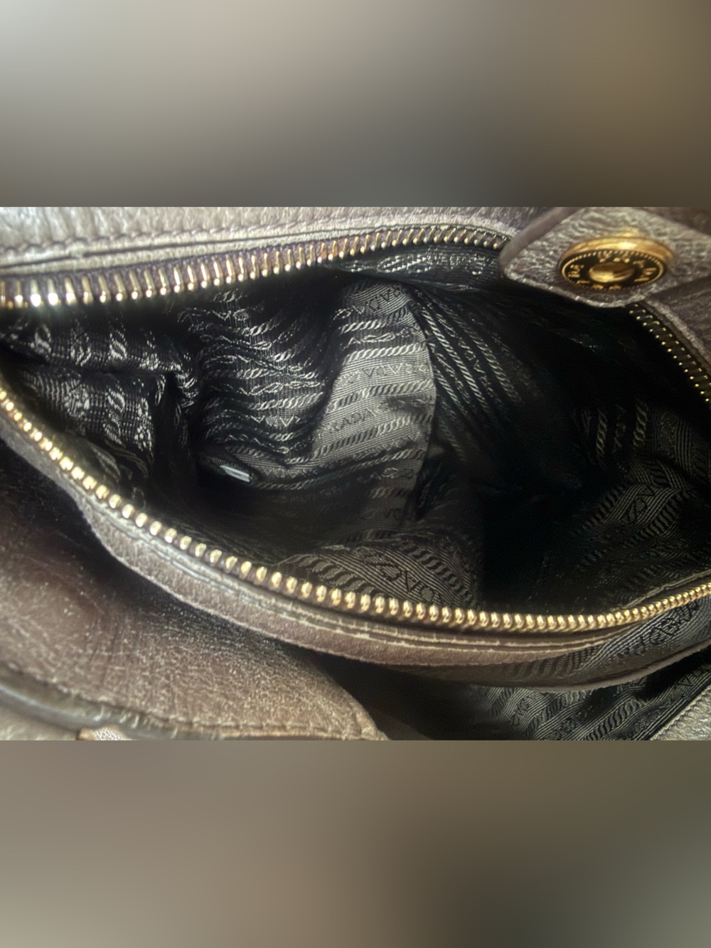 Prada GUC Vitello Shine - Picture 7 of 16